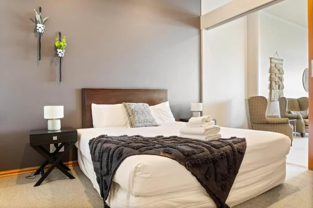 Relaxing Sea Wharf View Apartment オークランド エクステリア 写真