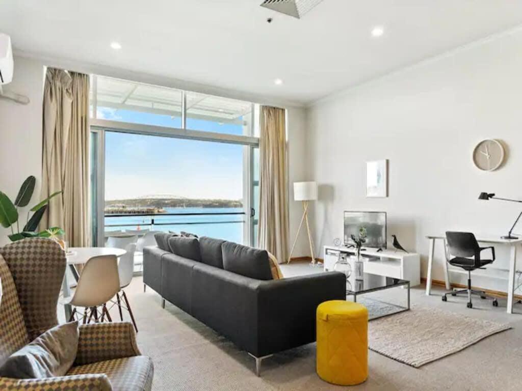 Relaxing Sea Wharf View Apartment オークランド エクステリア 写真
